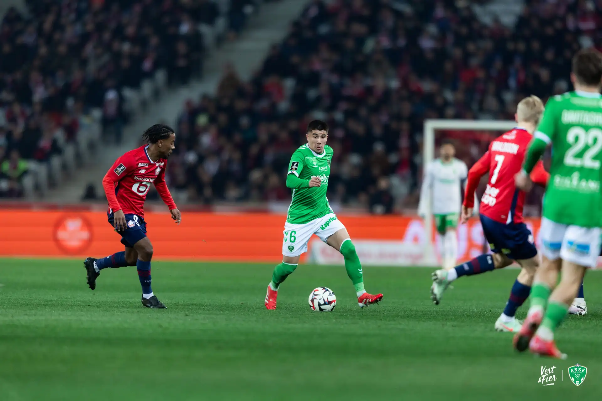 a-dix-durant-45-minutes-les-verts-s-inclinent-528959438